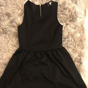 H&M Black A-line skater dress